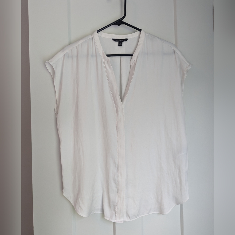 Banana Republic White Twill Sleeve Button Down Blouse - Size Medium
